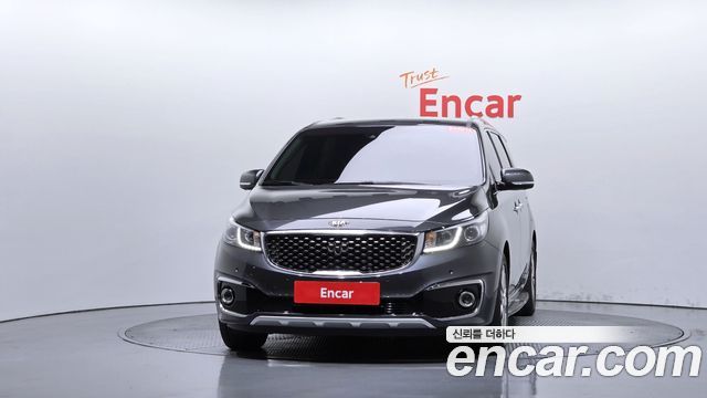 Kia Canival 2018 — photo 3