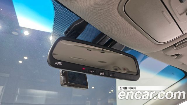 Kia Canival 2018 — photo 25