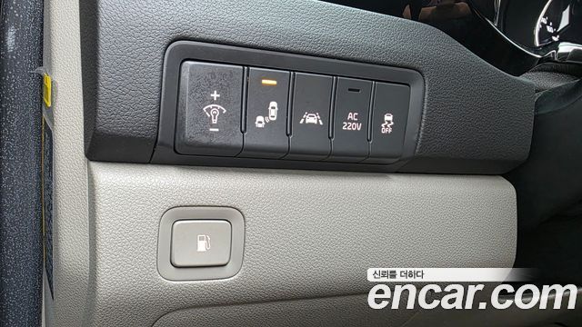 Kia Canival 2018 — photo 30