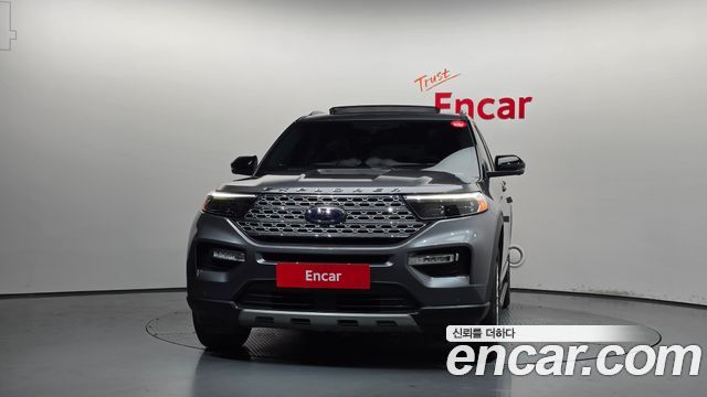 Ford Explorer 2021 — photo 3