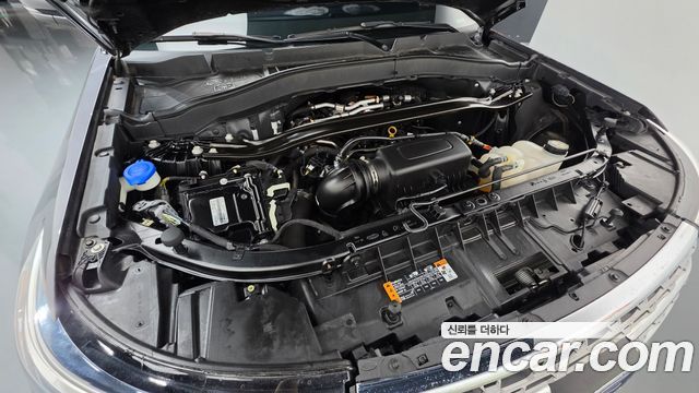 Ford Explorer 2021 — photo 6