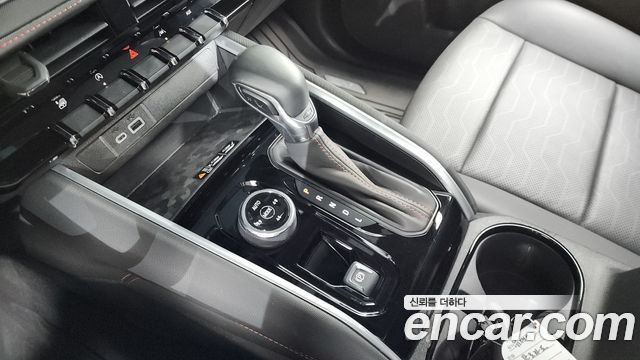 Chevrolet Korea Colorado 2024 — photo 12