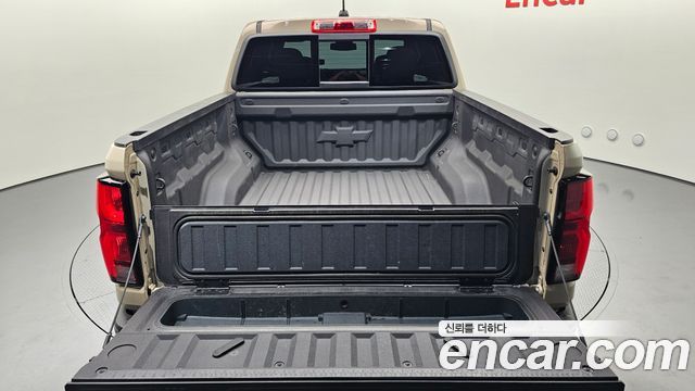 Chevrolet Korea Colorado 2024 — photo 17
