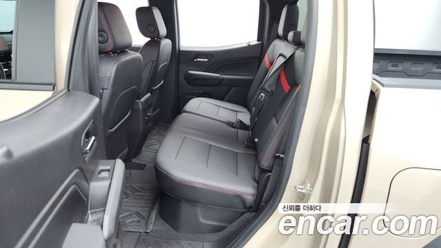 Chevrolet Korea Colorado 2024 — photo 18