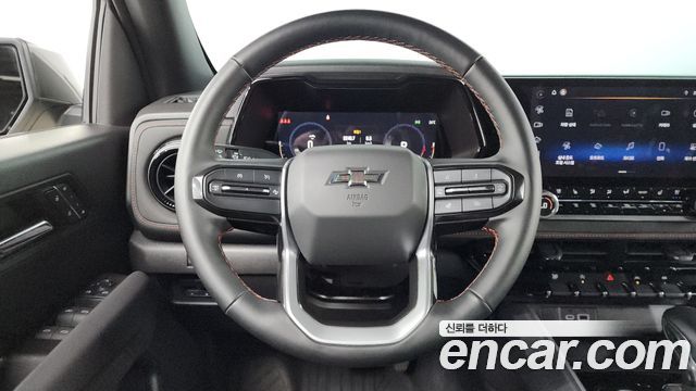 Chevrolet Korea Colorado 2024 — photo 20