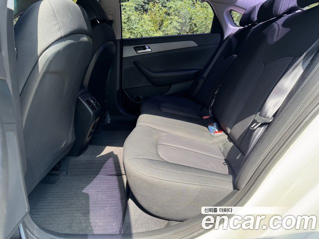 Hyundai Sonata 2015 — photo 19