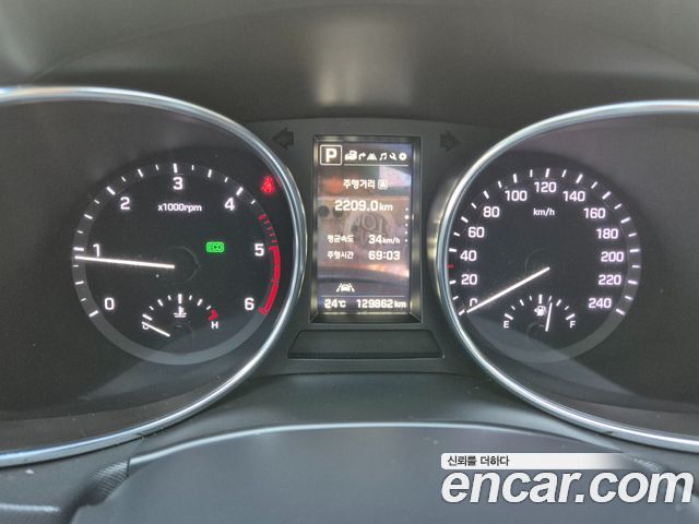 Hyundai Maxcruz 2016 — photo 8