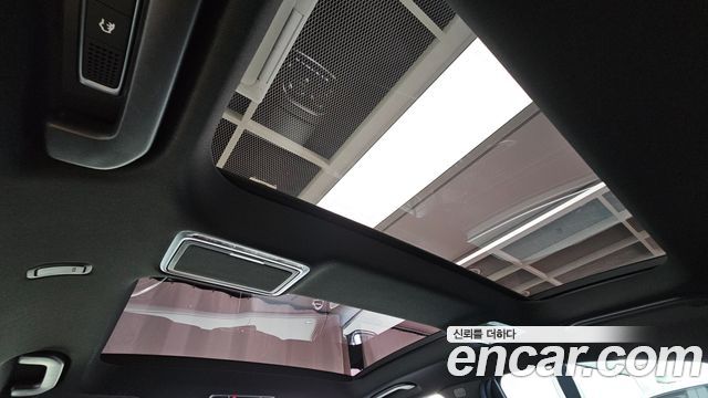 Mercedes-Benz S-Class 2019 — photo 17
