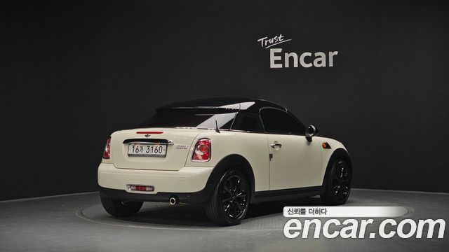 Mini Coupe 2012 — photo 2