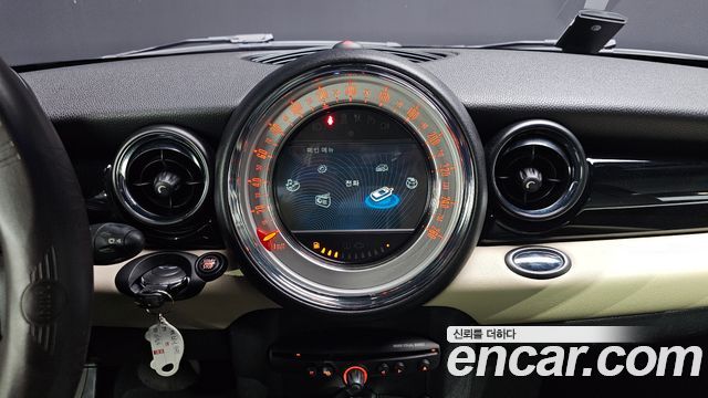 Mini Coupe 2012 — photo 13