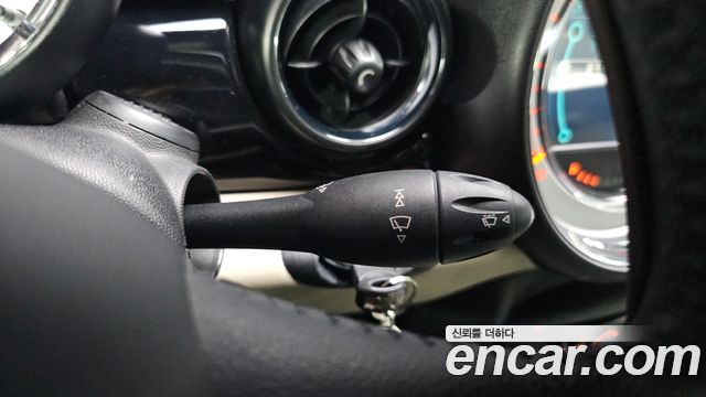 Mini Coupe 2012 — photo 18