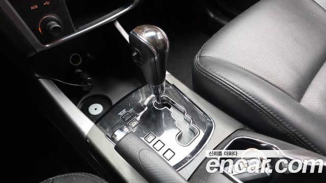 KG Mobility KORANDO 2014 — photo 9