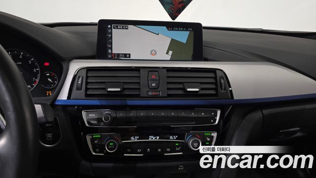BMW 3-Series 2018 — photo 18