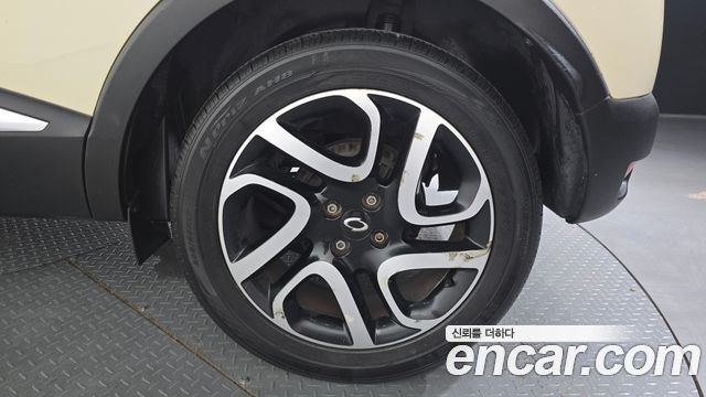 Renault Korea QM3 2015 — photo 7