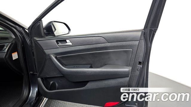 Hyundai Sonata 2018 — photo 14