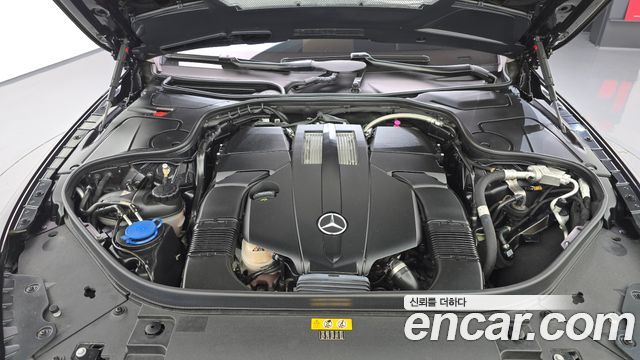 Mercedes-Benz S-Class 2020 — photo 6