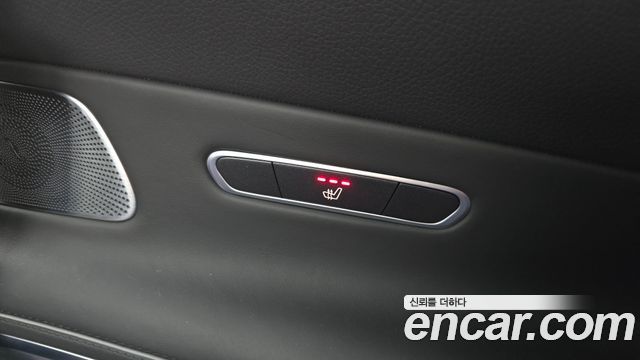 Mercedes-Benz S-Class 2020 — photo 18