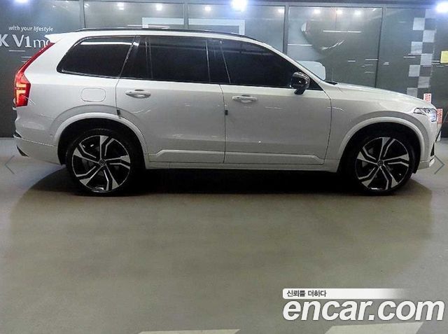Volvo XC90 2021 — photo 3