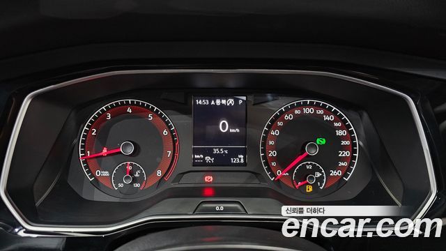 Volkswagen Jetta 2020 — photo 11
