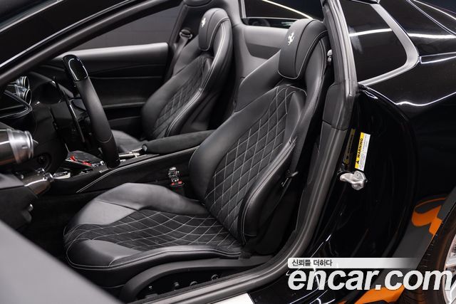 Ferrari 812 2021 — photo 6