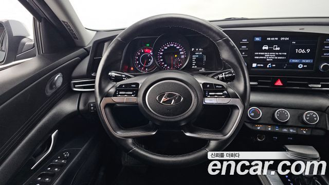 Hyundai AVANTE 2021 — photo 13