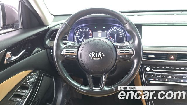 Kia K7 2020 — photo 12