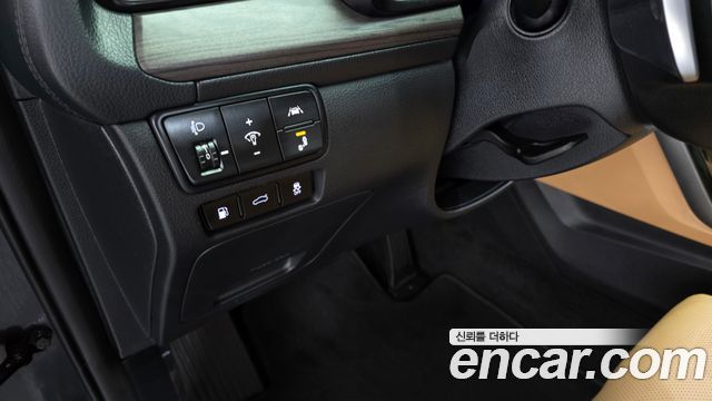 Kia K7 2020 — photo 19