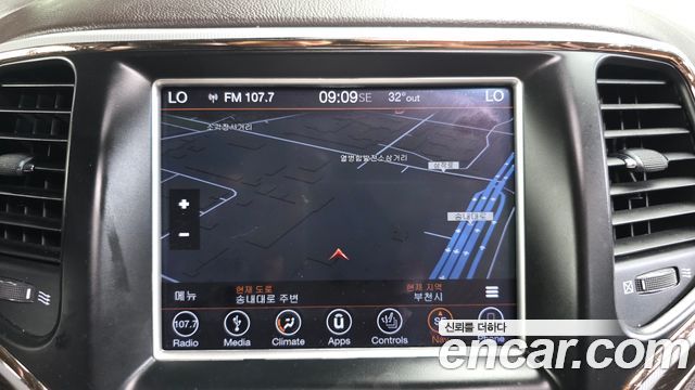 Jeep Cherokee 2018 — photo 14