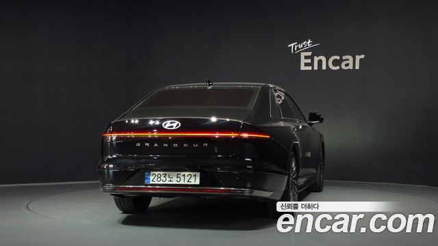 Hyundai Grandeur 2023 — photo 4
