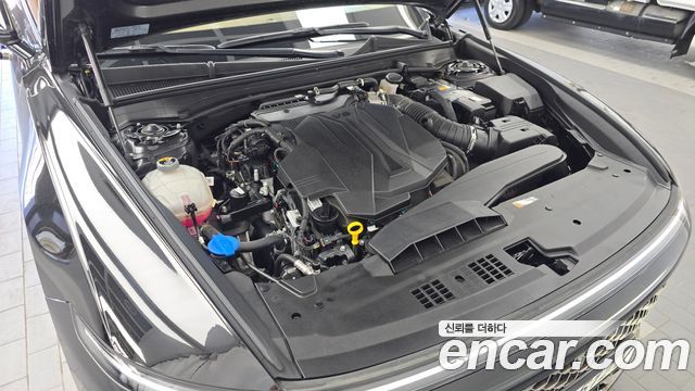 Hyundai Grandeur 2023 — photo 6