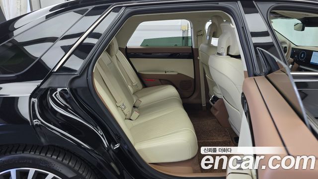 Hyundai Grandeur 2023 — photo 18