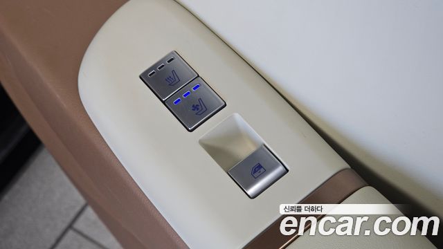 Hyundai Grandeur 2023 — photo 24