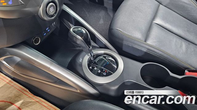 Hyundai Veloster 2016 — photo 9
