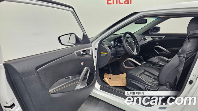 Hyundai Veloster 2016 — photo 10