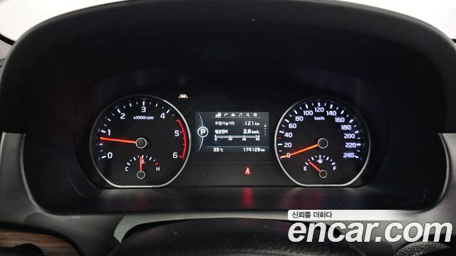 Kia Mohave 2018 — photo 8