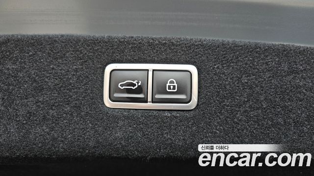 Genesis G90 2023 — photo 33