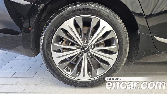 Kia K8 2022 — photo 5