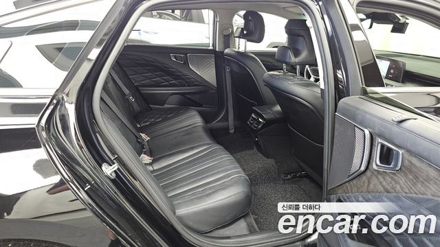 Kia K8 2022 — photo 12