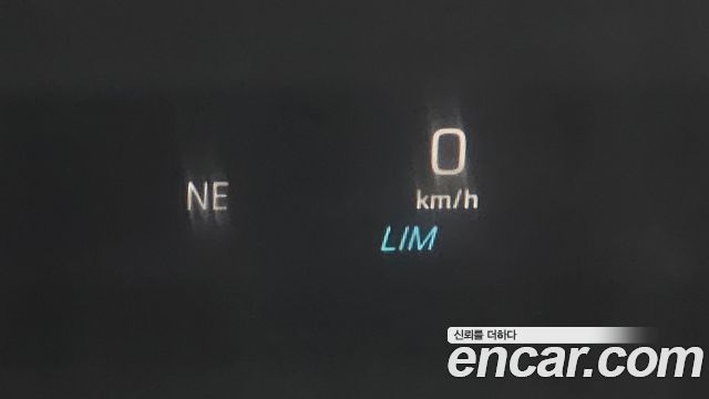 Mercedes-Benz CLS-Class 2019 — photo 17