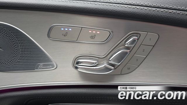 Mercedes-Benz CLS-Class 2019 — photo 19