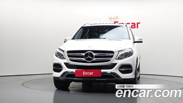 Mercedes-Benz GLE-Class 2016 — photo 3