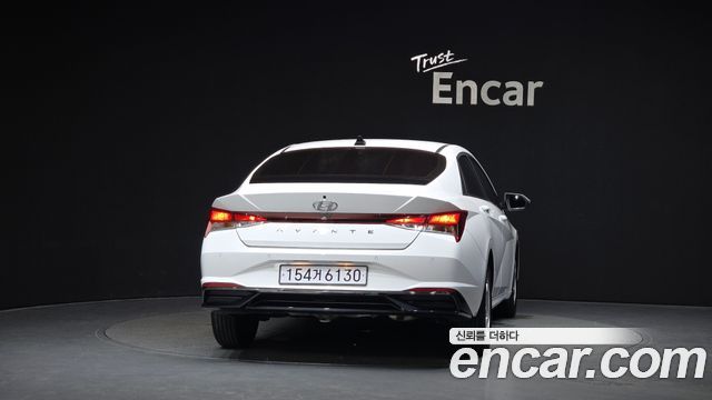 Hyundai AVANTE 2023 — photo 4