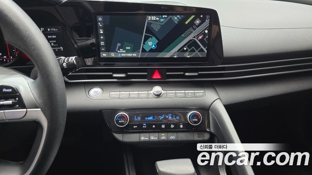 Hyundai AVANTE 2023 — photo 18