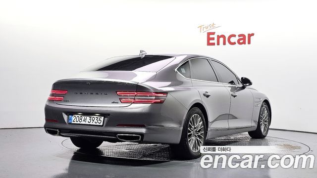 Genesis G80 2022 — photo 2