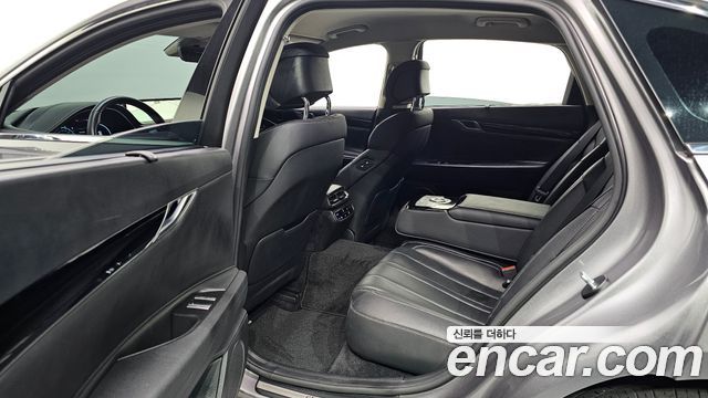 Genesis G80 2022 — photo 18
