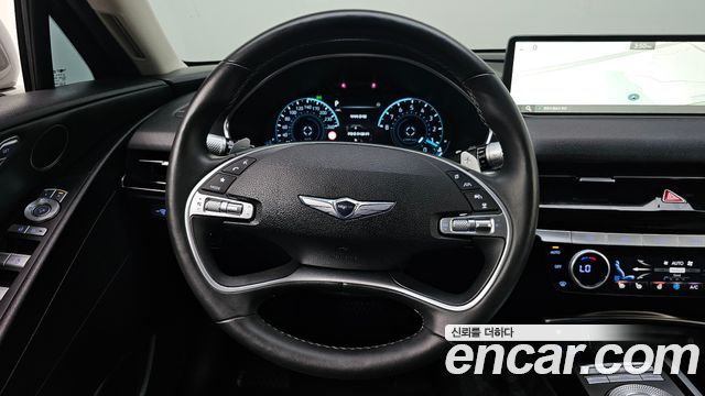 Genesis G80 2022 — photo 20