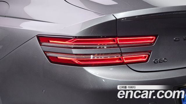 Genesis G80 2022 — photo 9