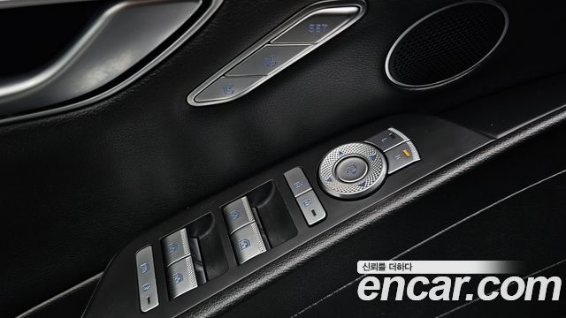 Genesis G80 2022 — photo 29