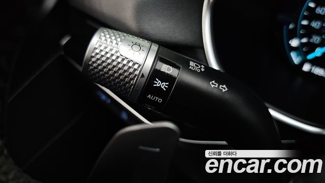 Genesis G80 2022 — photo 30