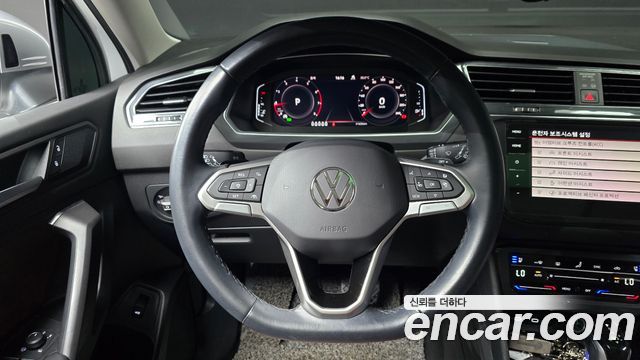 Volkswagen Tiguan 2023 — photo 19